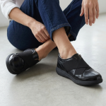 Zapatilla KEADY Padua con elástico cruzado - Image 2