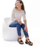 Sandalia Keady Cuero Confortable Plantilla Acolchada - Imagen 9
