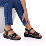 Sandalia Keady Cuero Confortable Plantilla Acolchada - Imagen 8