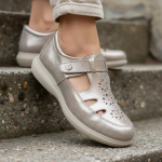 Zapatilla KEADY Rummi cuero genuino calado