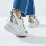 Zapatilla KEADY PERLA- urbana de cuero calado - Imagen 5